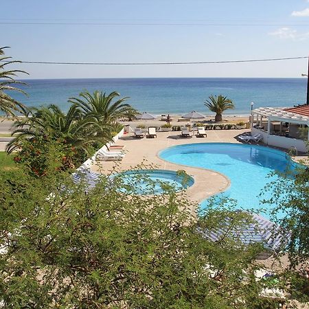 Mediterranean Hotel Kárpatos Exterior foto
